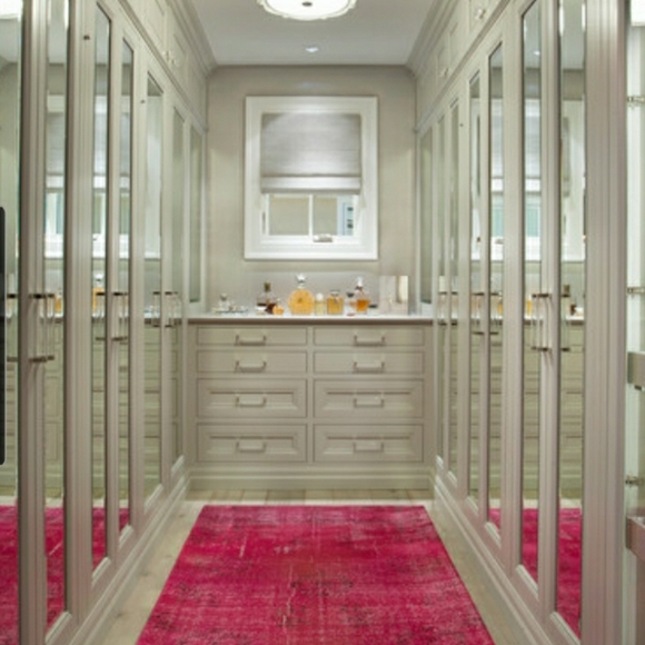 Meet your Posher, Sheara - Picture 1 of 1